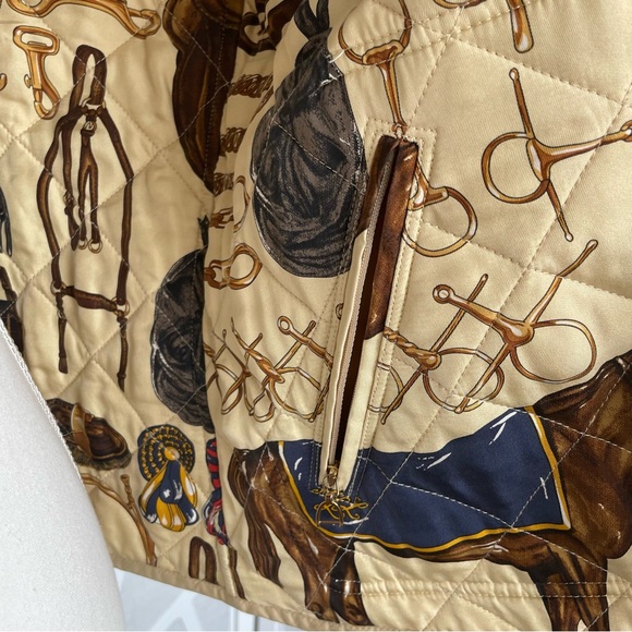 Vintage Women's Equestrian Themed Light Puffer Vest Tan Size L Large VGUC - Picture 7 of 14